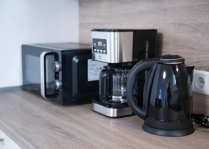 Mitten In * Saarburg